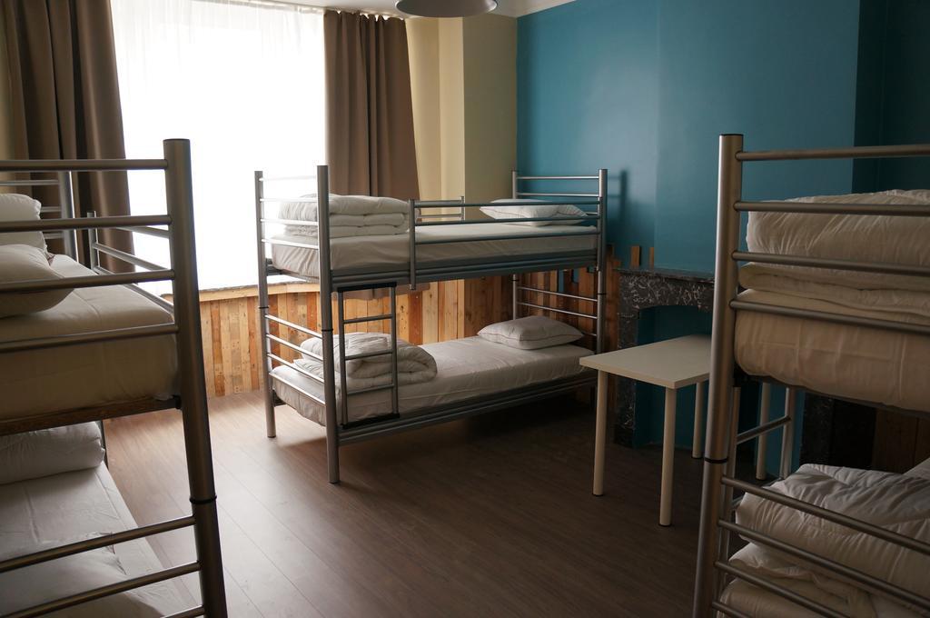 Es Hostel Saint-Gilles المظهر الخارجي الصورة