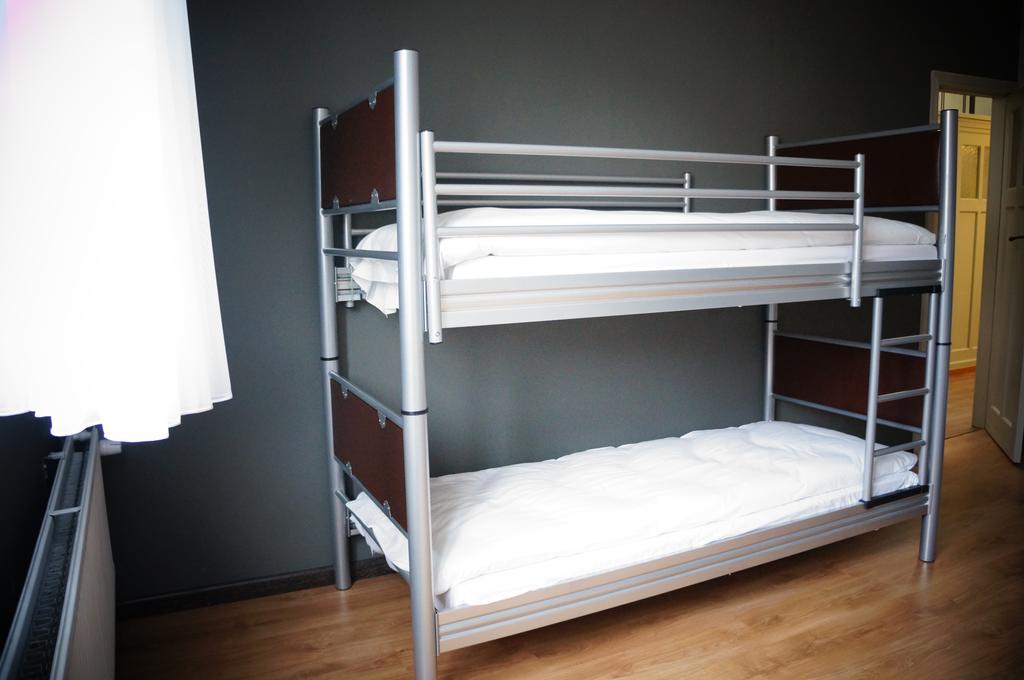 Es Hostel Saint-Gilles المظهر الخارجي الصورة